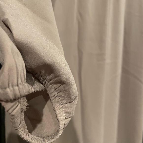 Pleione Brown Tunic with Batwing Sleeves and Relaxed Fit - Picture 11 of 13